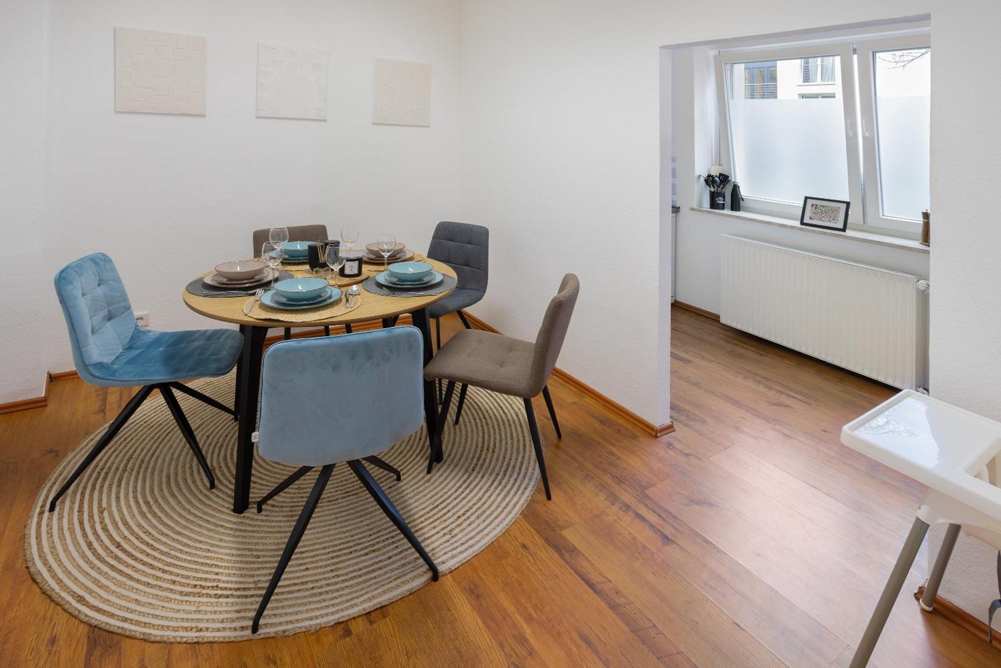 Ruhrapartments #Naehe A40 #Zentral #Fastwifi #Perfekt Fuer Familien Und Geschaeftsreisen Bochum Buitenkant foto