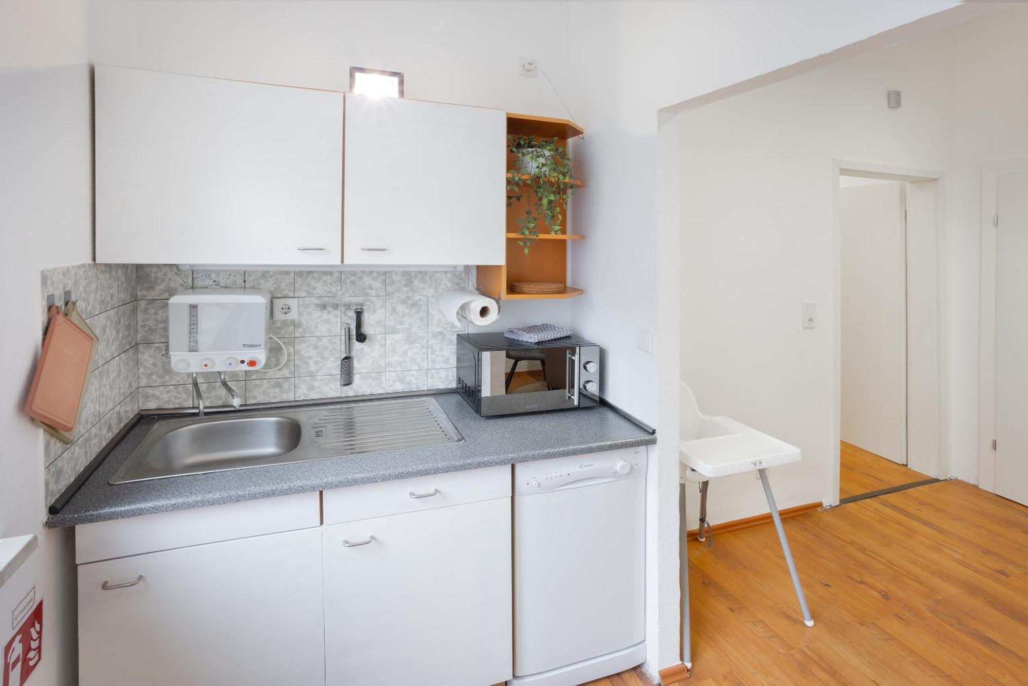 Ruhrapartments #Naehe A40 #Zentral #Fastwifi #Perfekt Fuer Familien Und Geschaeftsreisen Bochum Buitenkant foto